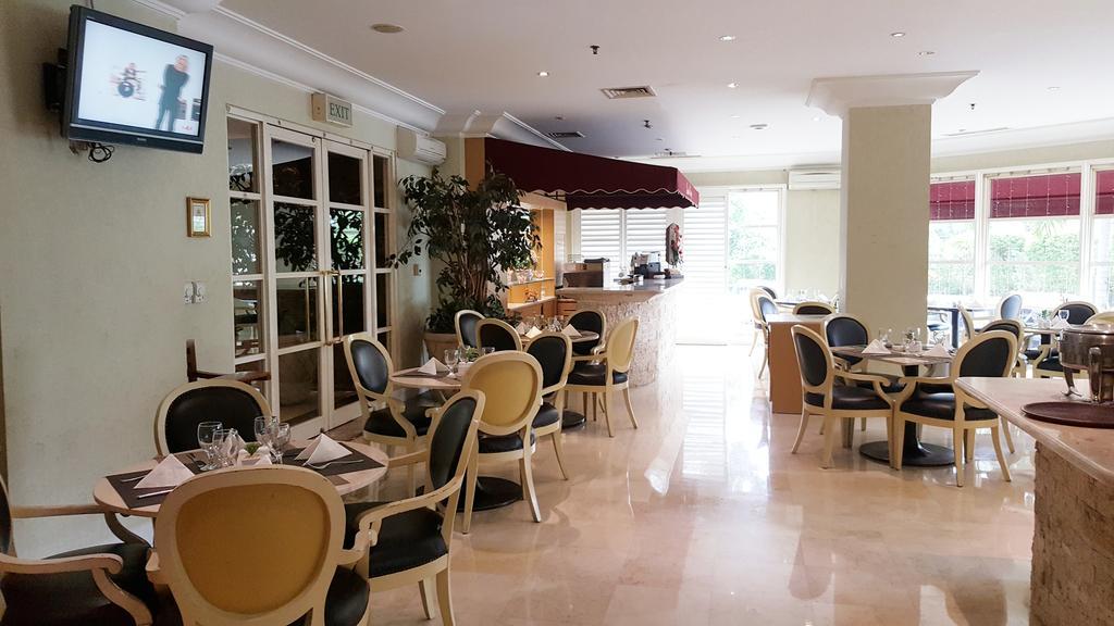 Apartment Batavia & Serviced