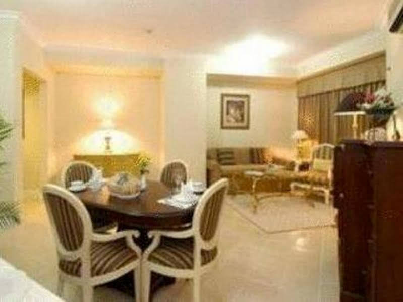 Batavia & Serviced Apartment